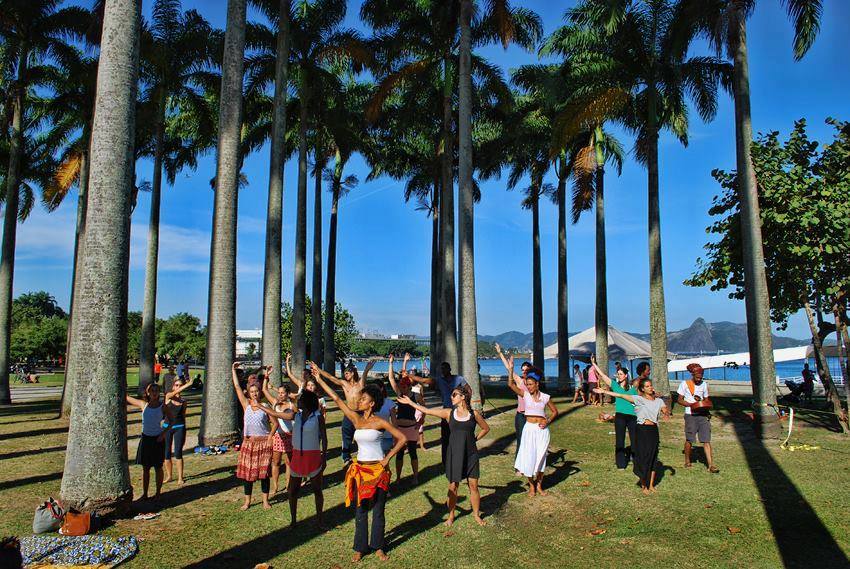 1240180_421687344607692_1349899678_n