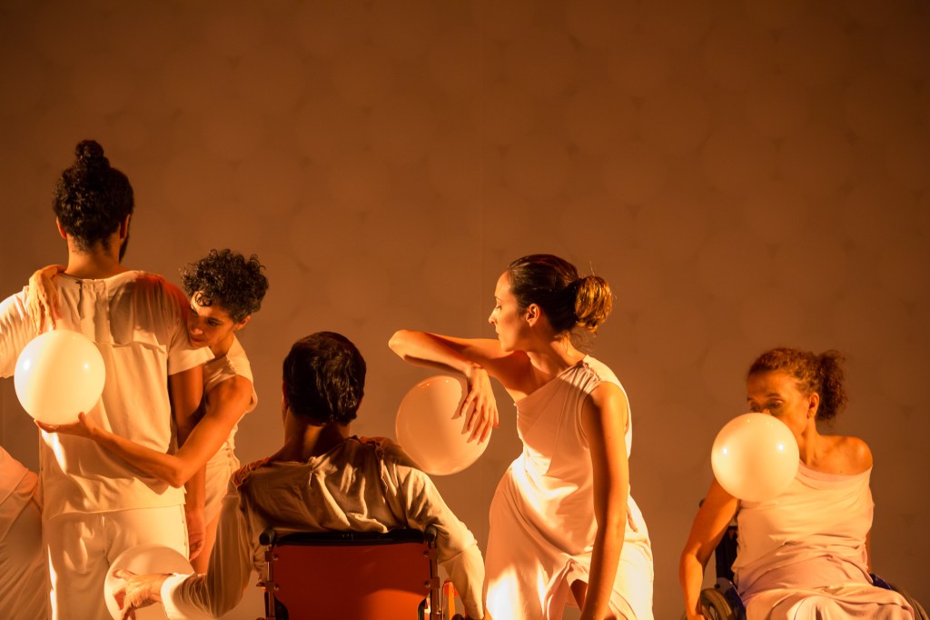 Créditos - Renata Mangolin